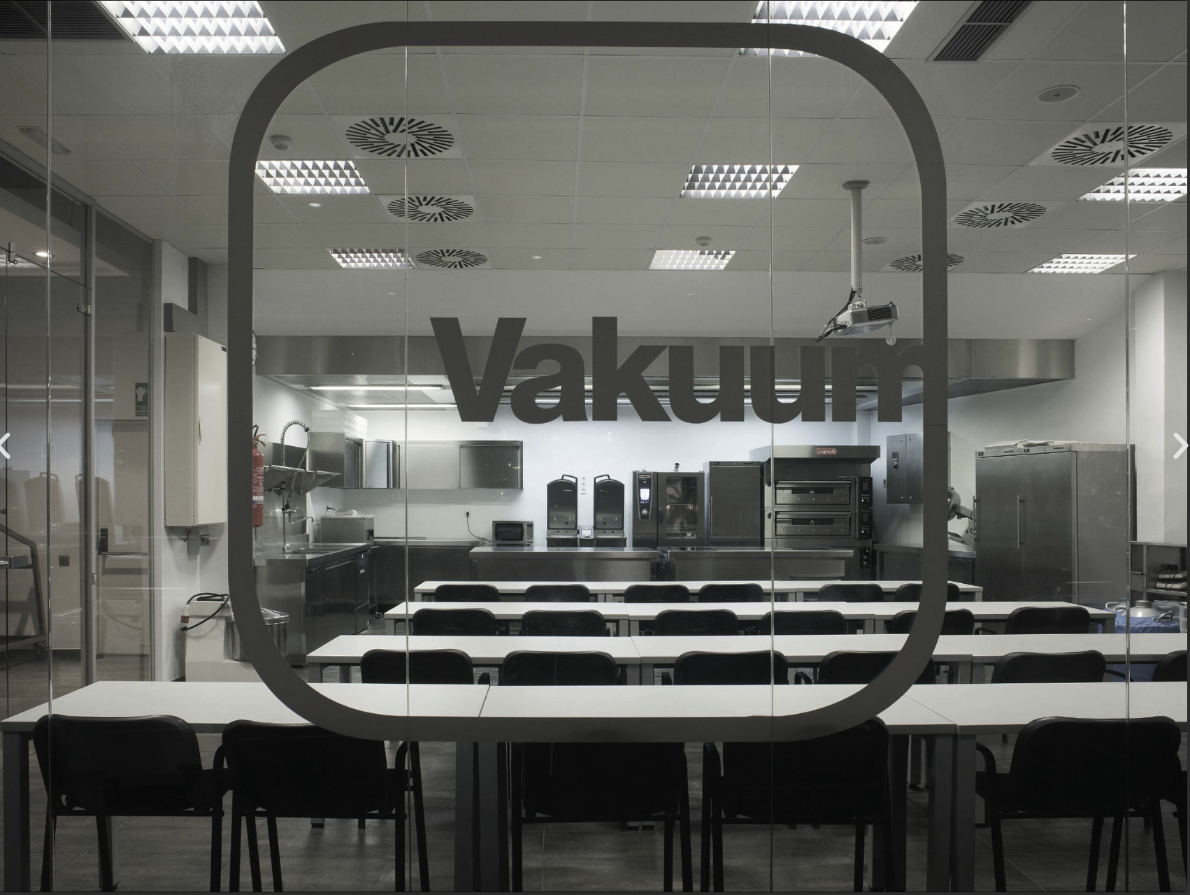 Vakuum laboratory — Barcelona