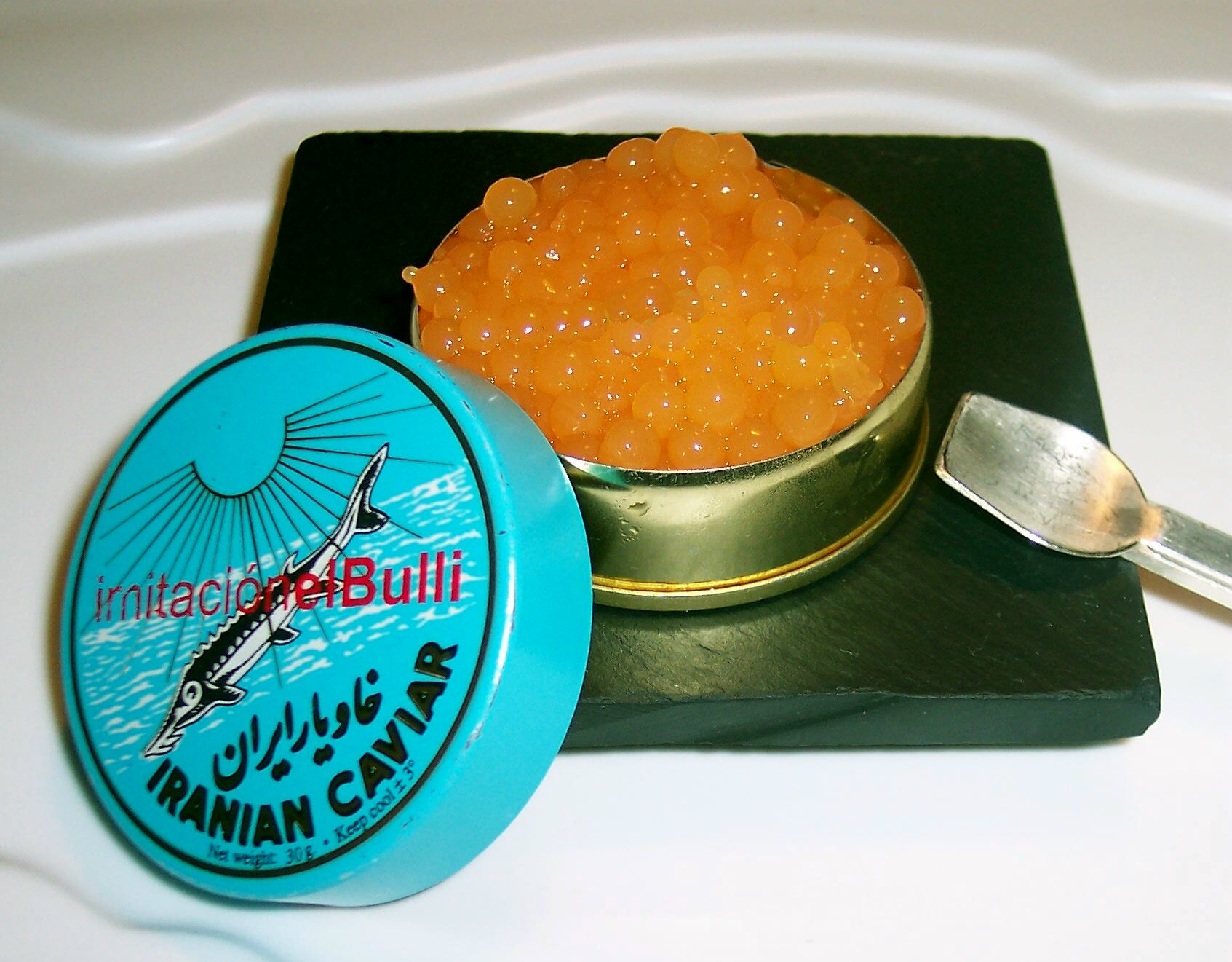 A spherified modernist 'caviar', elBulli style